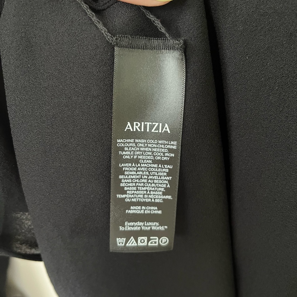 ARITZIA Wilfred Frenchy Blouse - Picture 11 of 12